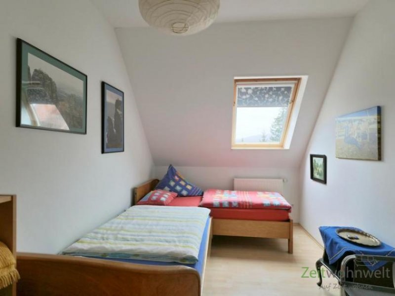 Jena (EF1321_M) Jena: Nord, möblierte 2-Zimmer-Wohnung mit Dachbalkon in ruhiger grüner Lage, PKW-Stellplatz inkl. Wohnung mieten