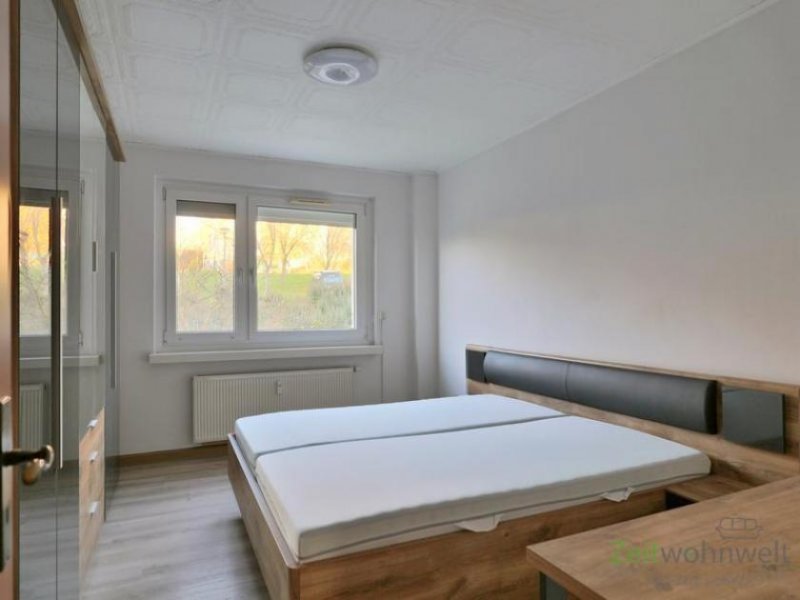 Jena (EF1338_M) Jena: Lobeda, möblierte 3-Zimmer-Wohnung mit Balkon nahe der Uniklinik Wohnung mieten
