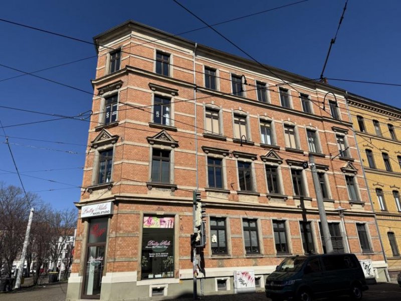 Zwickau 118 qm Büroetage im zentrumsnahen Denkmalschutzobjekt optional mit Einrichtung Gewerbe mieten