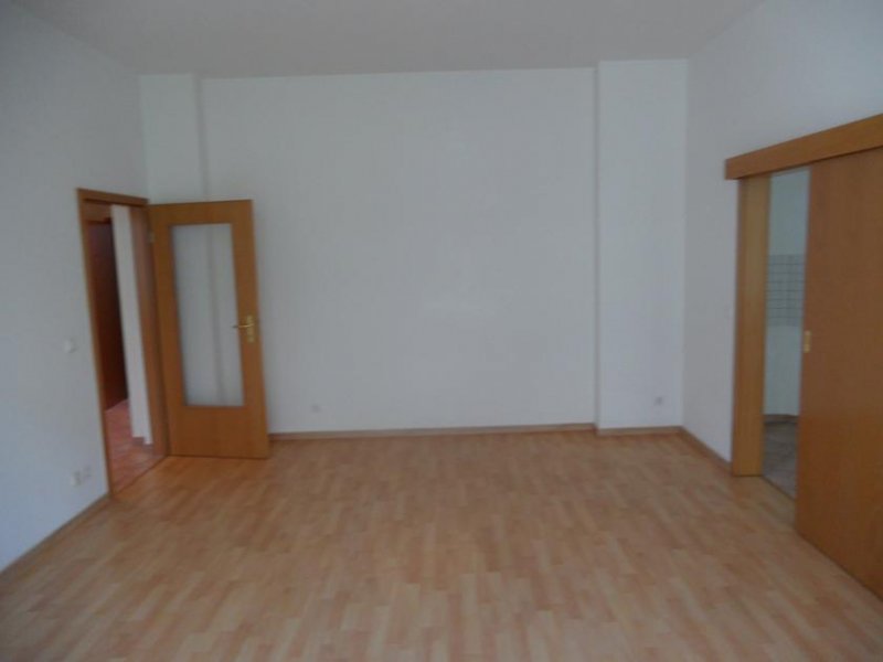 Zwickau 2-Raumwohnung mit moderner EBK zur Ablöse im Zwickauer Zentrum! Wohnung mieten