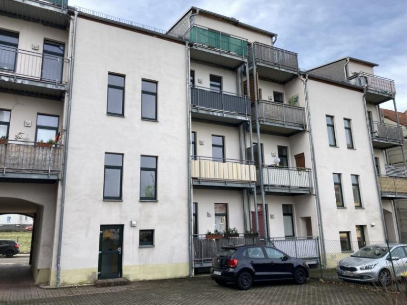 Zwickau Ab 01.08.26! Schöne kleine 1-Zimmer-Wohnung in Bahnhofsnähe - Ideal für Singles und Studenten Wohnung mieten