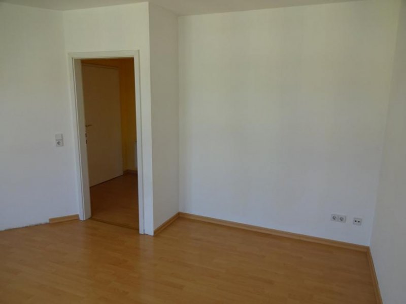 Zwickau Ab 1.11.! Zentrumsnahe 3-Raum-Maisonettewohnung mit Balkon! Wohnung mieten