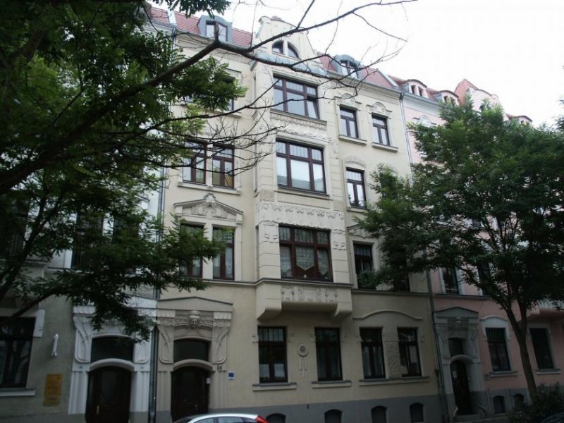 Zwickau Ab 1.12.25! 2-Raumwohnung mit moderner EBK zur Ablöse im Zwickauer Zentrum! Wohnung mieten