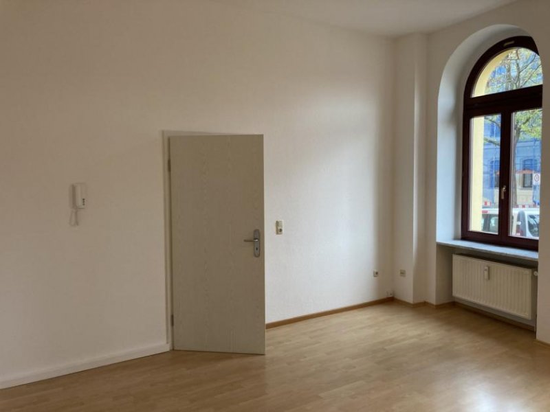 Zwickau Ab 1.1.27! Zentrumsnahe, moderne Büroräume mit Balkon u. zwei Carport-Stellplätzen! Gewerbe mieten