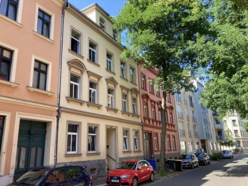 Zwickau Ab 1.8.26! Gemütliche 2-Raumwohnung mit Balkon, EBK; Nähe Schlobigpark! Wohnung mieten