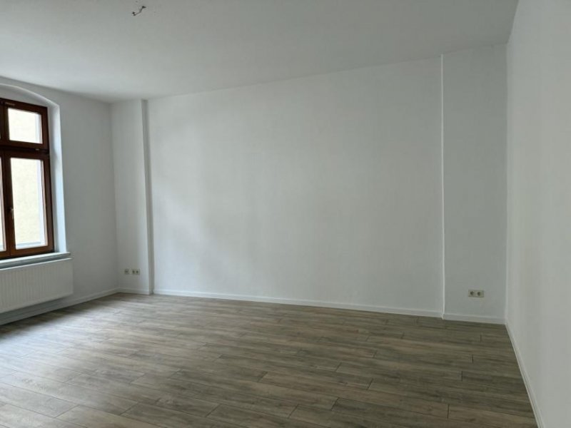 Zwickau Aufgepasst - große 2-Raum-Wohnung am Dom - zentraler geht es kaum Wohnung mieten