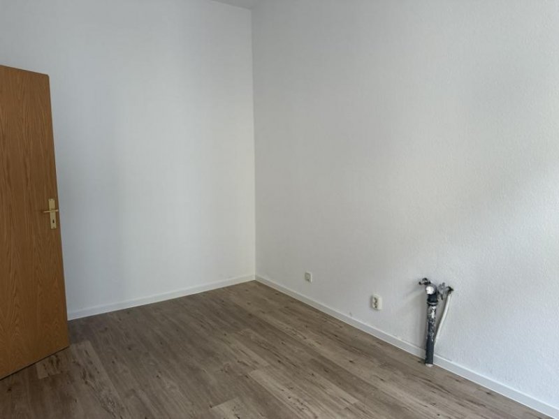 Zwickau Aufgepasst - große 2-Raum-Wohnung am Dom - zentraler geht es kaum Wohnung mieten