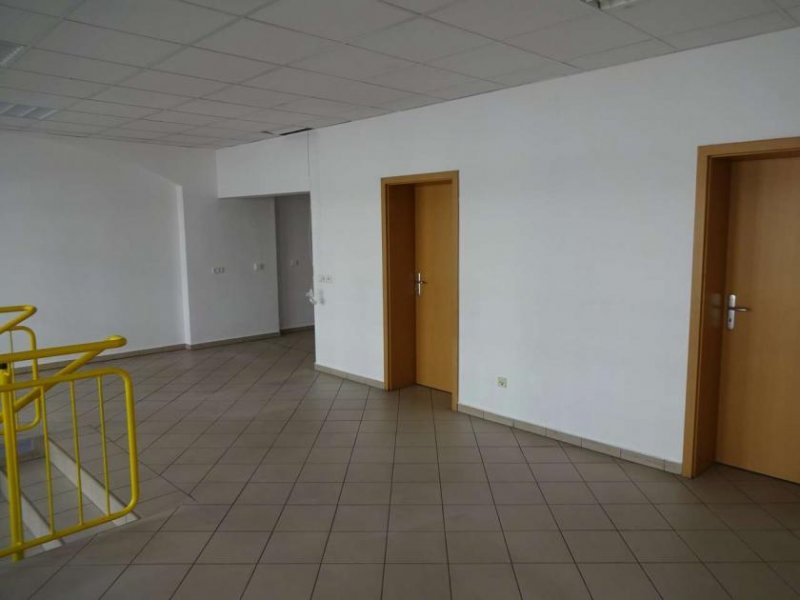 Zwickau Büro- und Ladenflächen am Neumarkt Richtung Innenstadt Gewerbe mieten