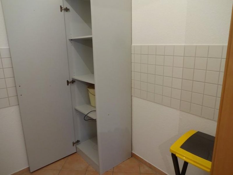 Zwickau Einraumwohnung im Zwickauer Zentrum mit Balkon und kleiner Küche! Wohnung mieten