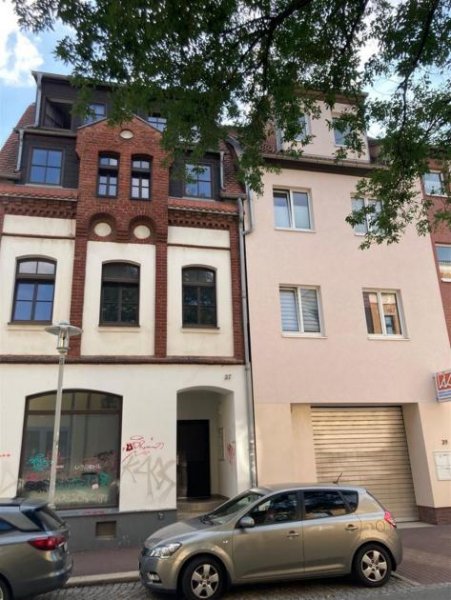 Zwickau Gemütliche DG 2-Zi. mit Wanne und Laminat in der Innenstadt! Wohnung mieten