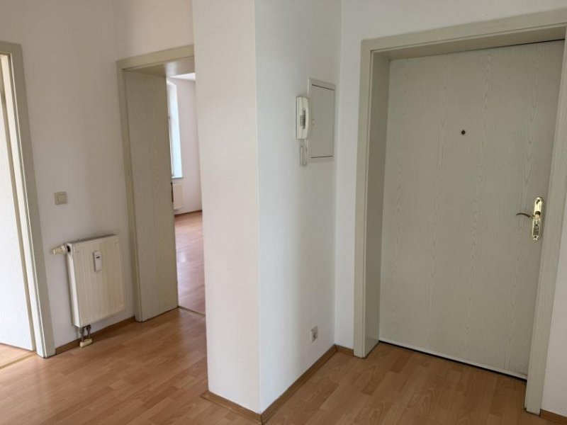 Zwickau Helle 2-Raumwohnung mit Tageslichtbad! Zentrumsnah; Nähe Schwanenteich! Wohnung mieten