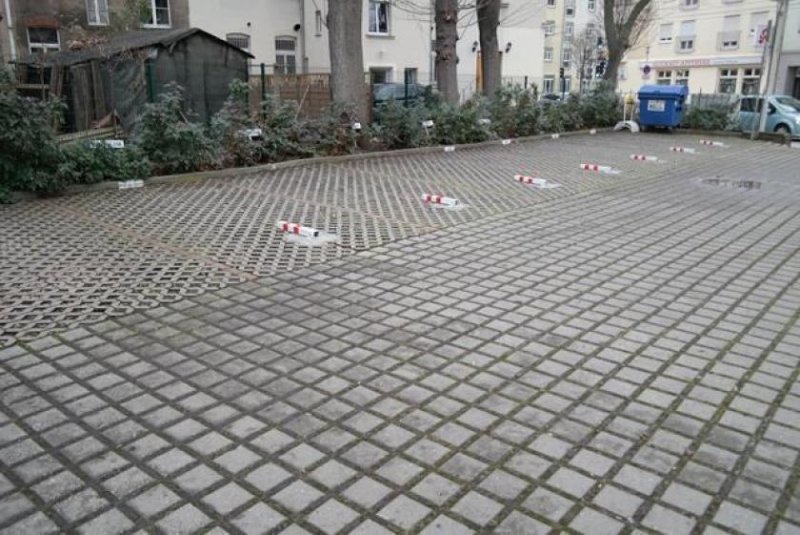 Zwickau Moderne DG 4-Zi. mit offener Küche, EBK, Kamin, Laminat und SP mgl.! Wohnung mieten