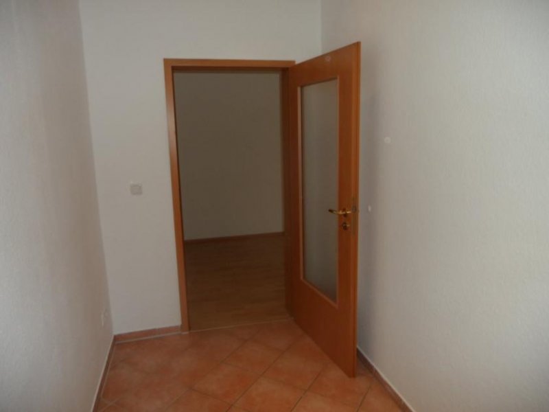Zwickau Zentrumsnahe 2 Raumwohnung mit Tageslichtbad! Wohnung mieten