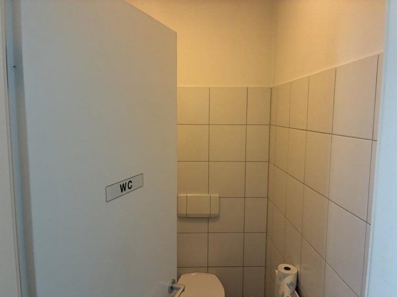 Zwickau Zentrumsnahe Gewerbeeinheit mit Teeküche & Gäste-WC! Gewerbe mieten