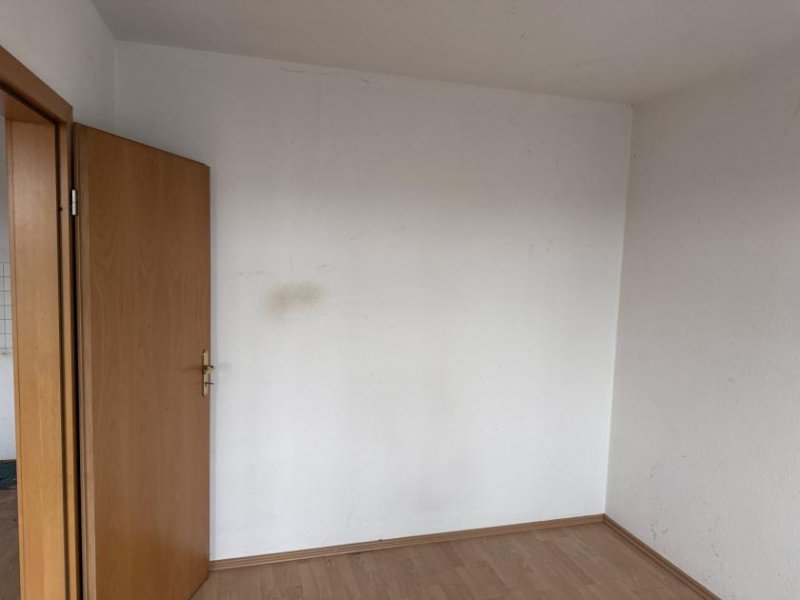 Zwickau 2 Monate Kaltmietfrei! Renovierungsbedürftige 2-Raum-Wohnung, attraktive Lage Wohnung mieten