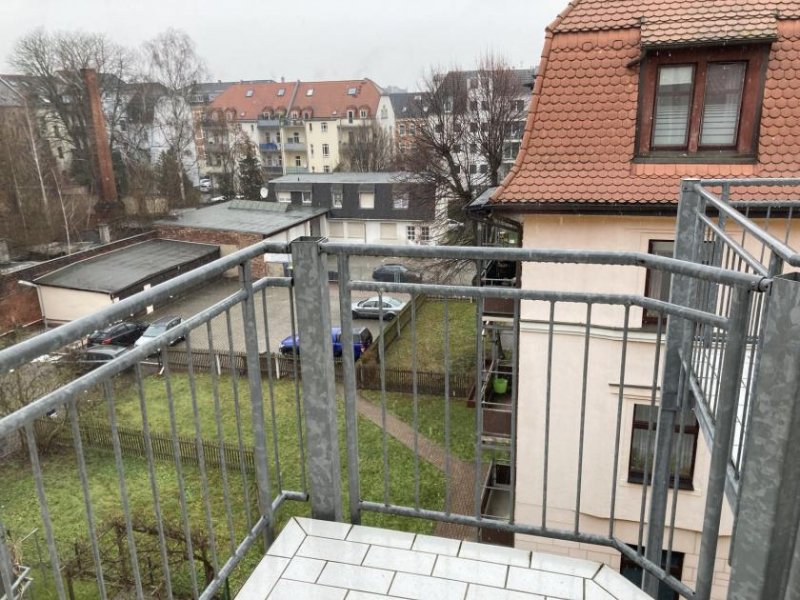 Zwickau Ab 01.08.26! Schöne 1-Raumwohnung mit Balkon, Wanne, attraktive Lage, Nähe Muldenpromenade! Wohnung mieten