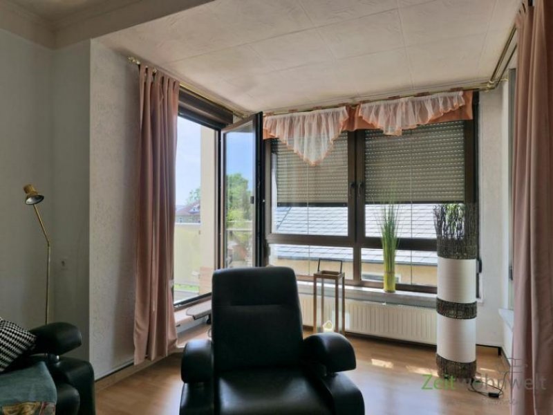 Zwickau (EF1151_M) Zwickau: Weißenborn, möblierte Wohnung mit Balkon in gepflegtem Wohnhaus mit Garten Wohnung mieten