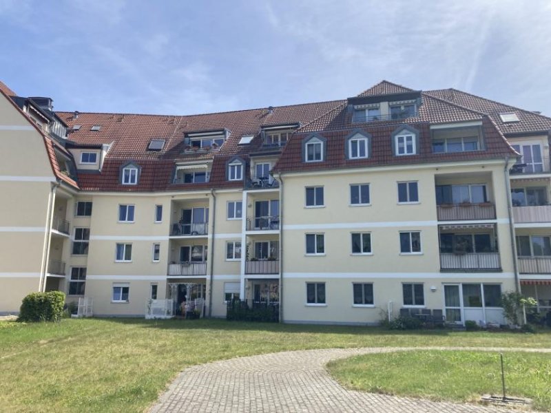 Zwickau Frisch sanierte 3-Raumwohnung mit Balkon, TG-Stellpl. & Fahrstuhl! Wohnung mieten