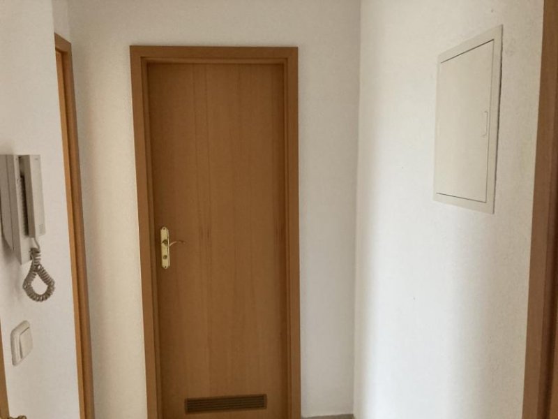 Zwickau Schöne 2-Raum-Maisonettewhg. mit Balkon, EBK und Stellpl.! Wohnung mieten