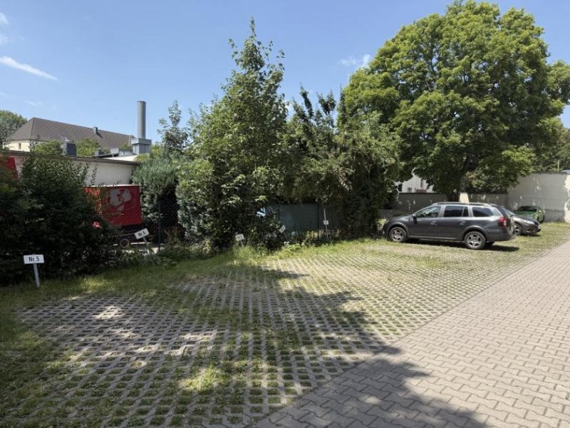 Zwickau Schöne 2-Raumwohnung mit Balkon, Stpl. und neuer EBK! Tageslichtbad! Wohnung mieten
