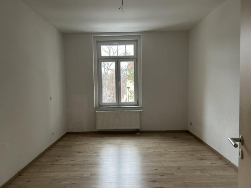 Zwickau Zentrumsnahe 3-Raumwohnung mit Balkon, Stellplatz und EBK! Wohnung mieten