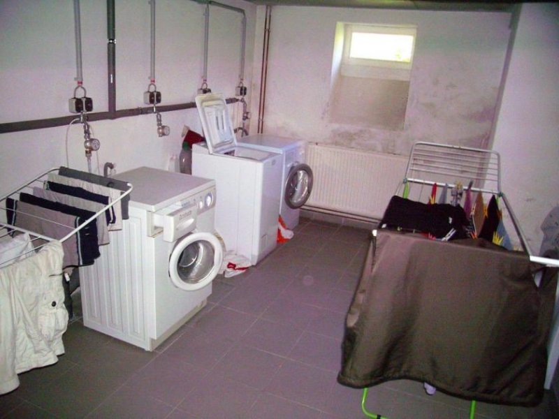 Zwickau Ab 01.02.26!!! 2-Raum-Wohnung in Marienthal mit tollem Blick ins Erzgebirge, Laminat, Balkon und Stellplatz Wohnung mieten