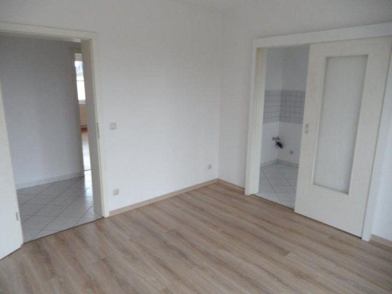 Zwickau Ab 01.12.25! Helle 2-Raumwhg. mit Balkon und tollem Blick ins Erzgebirge in Marienthal! Wohnung mieten