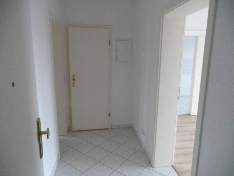 Zwickau Ab 01.12.25! Helle 2-Raumwhg. mit Balkon und tollem Blick ins Erzgebirge in Marienthal! Wohnung mieten