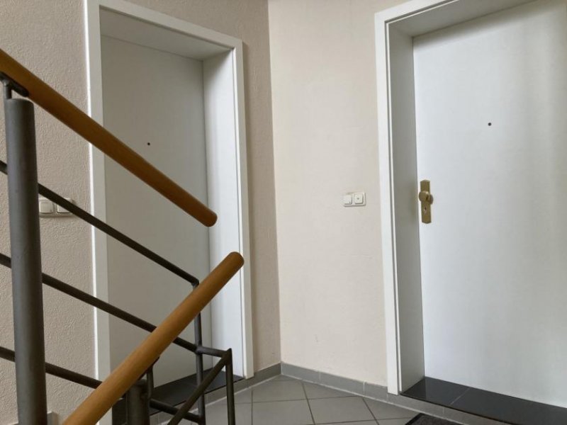 Zwickau Ab 1.9.26! Helle 2-Raumwohnung mit Balkon u. EBK zur Ablöse in Marienthal nähe HBK! Wohnung mieten