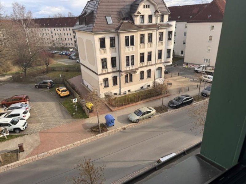 Zwickau Beliebte Wohngegend, 2-R-Whg. im DG, Balkon und Tageslichtbad! Wohnung mieten
