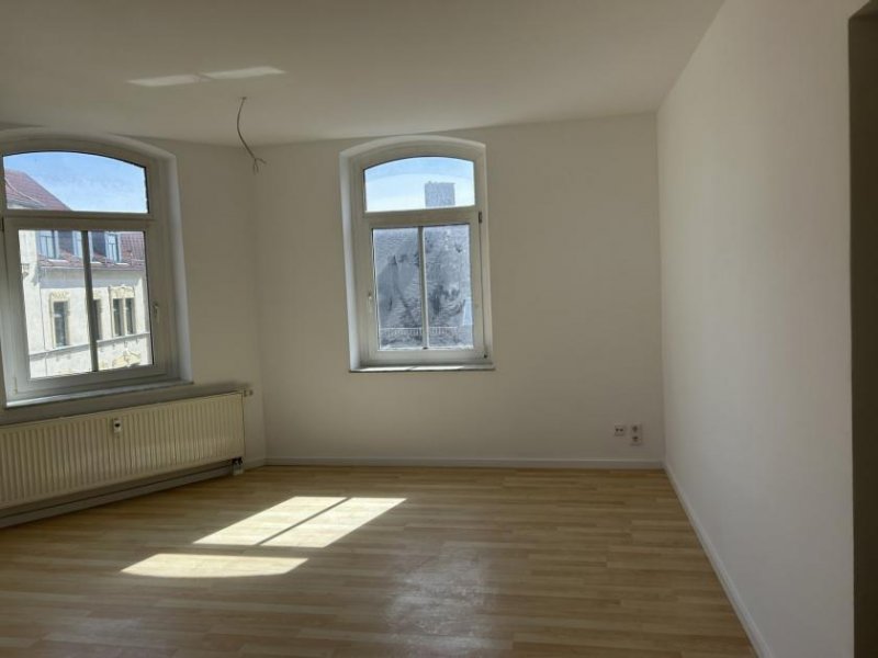 Zwickau Frisch renovierte 2-Zimmer-Whg. mit Balkon, nähe Marienthal Wohnung mieten