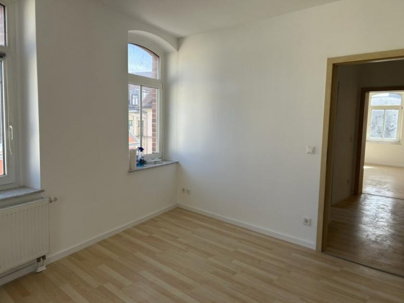 Zwickau Frisch renovierte 2-Zimmer-Whg. mit Balkon, nähe Marienthal Wohnung mieten