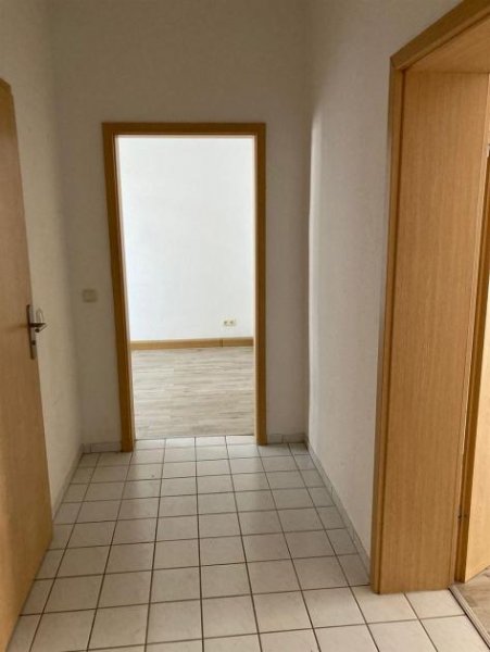 Zwickau Großzügige 2-Zimmer mit Laminat, Dusche und Terrasse in ruhiger Lage! Wohnung mieten
