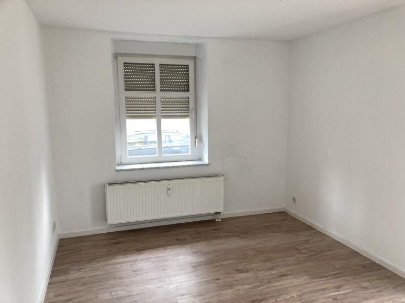 Zwickau Gut geschnittene 2-Raumwohnung mit Balkon, in Marienthal nähe Krankenhaus! Wohnung mieten