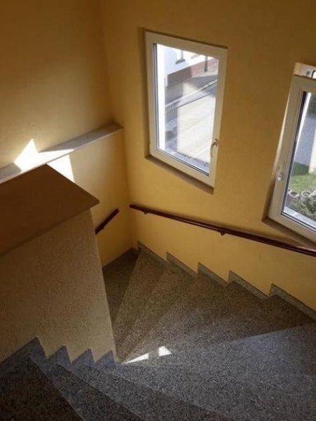 Zwickau Gemütliche 1,5-Zimmer mit Laminat in ruhiger Lage! Wohnung mieten