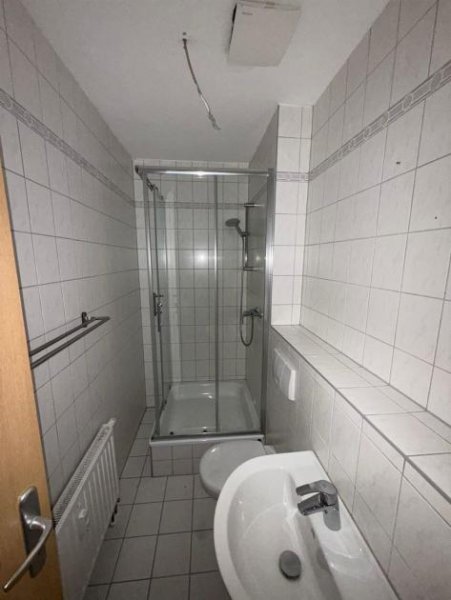 Zwickau Gemütliche 2-Zi. mit EBK, SP, Balkon und Laminat in ruhiger Lage! Wohnung mieten