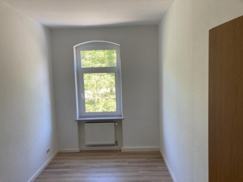 Zwickau Geräumige Dreizimmerwohnung in zentrumsnaher, aber ruhiger Lage Nähe Campus Wohnung mieten
