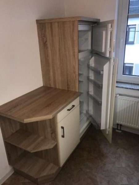 Reinsdorf (Landkreis Zwickau) Großzügige 3-Zimmer mit Laminat, Balkon, EBK, SP und Wannenbad in ruhiger Lage! Wohnung mieten