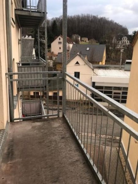 Reinsdorf (Landkreis Zwickau) Großzügige 3-Zimmer mit Laminat, Balkon, EBK, SP und Wannenbad in ruhiger Lage! Wohnung mieten