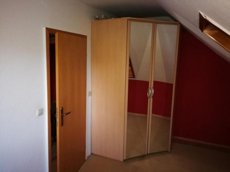 Reinsdorf Kleine 3 Raum Wohnung in Reinsdorf Wohnung mieten