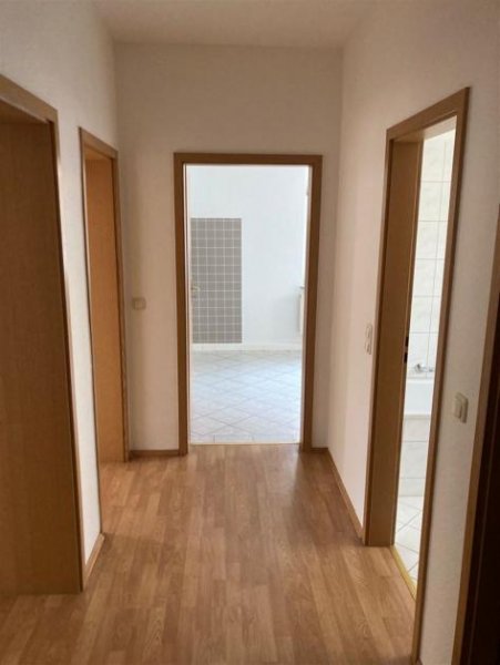 Falkenstein Günstige 2-Zimmer mit Laminat und Wannenbad in guter Lage! Wohnung mieten