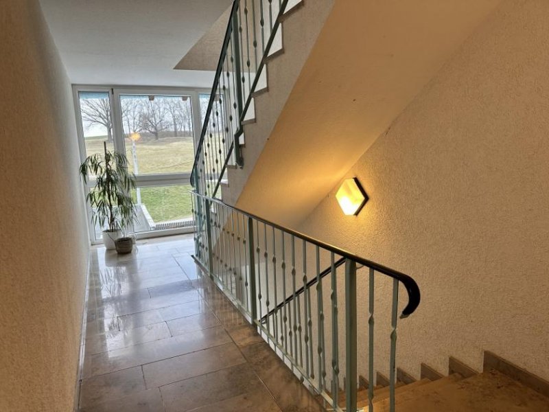 Glauchau Frisch renoviert! 2-Raumwhg. mit Balkon, TG-Stpl. (duplex, saniert), Neubau 1997! Wohnung mieten