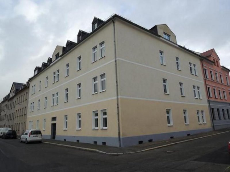 Glauchau Großzügige 3-Zimmer mit Einbauküche, Laminat, sep. WC und Wannenbad im Zentrum! Wohnung mieten