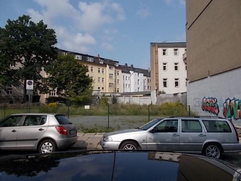 Chemnitz Großzügige 3-Zimmer mit Abstellraum, Laminat, Riesenküche, EBK und Wannenbad in uninaher Lage!! Wohnung mieten