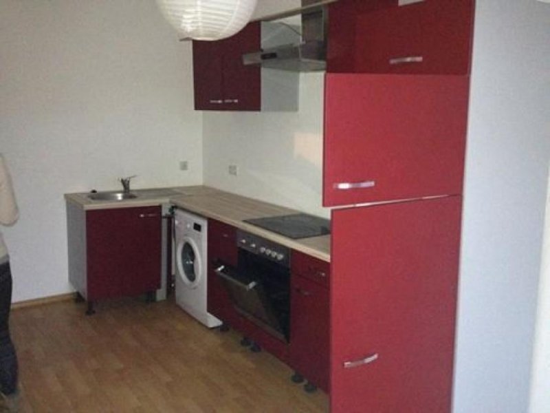 Chemnitz Großzügige 3-Zimmer mit Abstellraum, Laminat, Riesenküche, EBK und Wannenbad in uninaher Lage!! Wohnung mieten