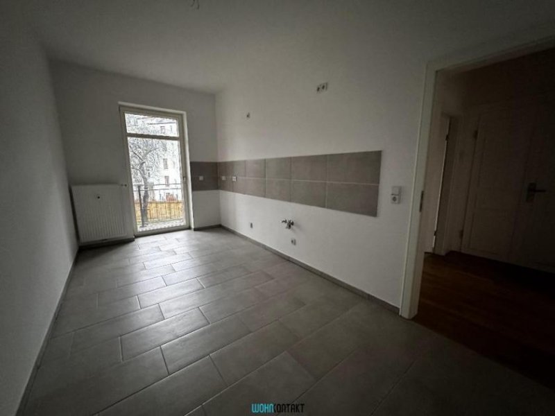 Chemnitz Traumhafte Denkmal-Wohnung mit Lift, Balkon, Parkett, Design Bad Wohnung mieten