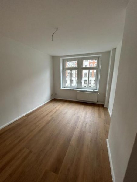 Chemnitz Gemütliche 2-Zimmer mit Dusche und Laminat in Bestlage! Wohnung mieten