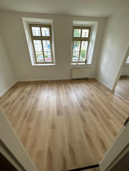 Chemnitz NEU-Sanierte 1-Zimmer mit Wannenbad, Vinylboden und EBK mgl. auf dem Kaßberg! Wohnung mieten