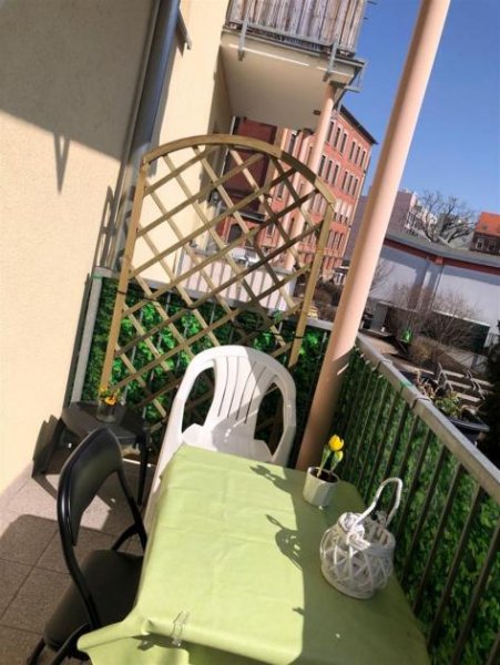 Chemnitz Gemütliche 3-Zimmer mit Laminat, Balkon und Wannenbad in guter Lage! Wohnung mieten