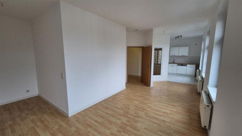 Chemnitz Großzügige 1-Zimmer mit Wannenbad, EBK, offener Küche und Aufzug! Wohnung mieten